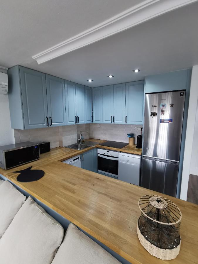 Spacious Villa With Private Pool And Beach Views El Moncayo Екстериор снимка